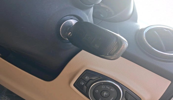 2018 Ford Figo Aspire TITANIUM 1.2 PETROL, Petrol, Manual, 65,370 km, interior