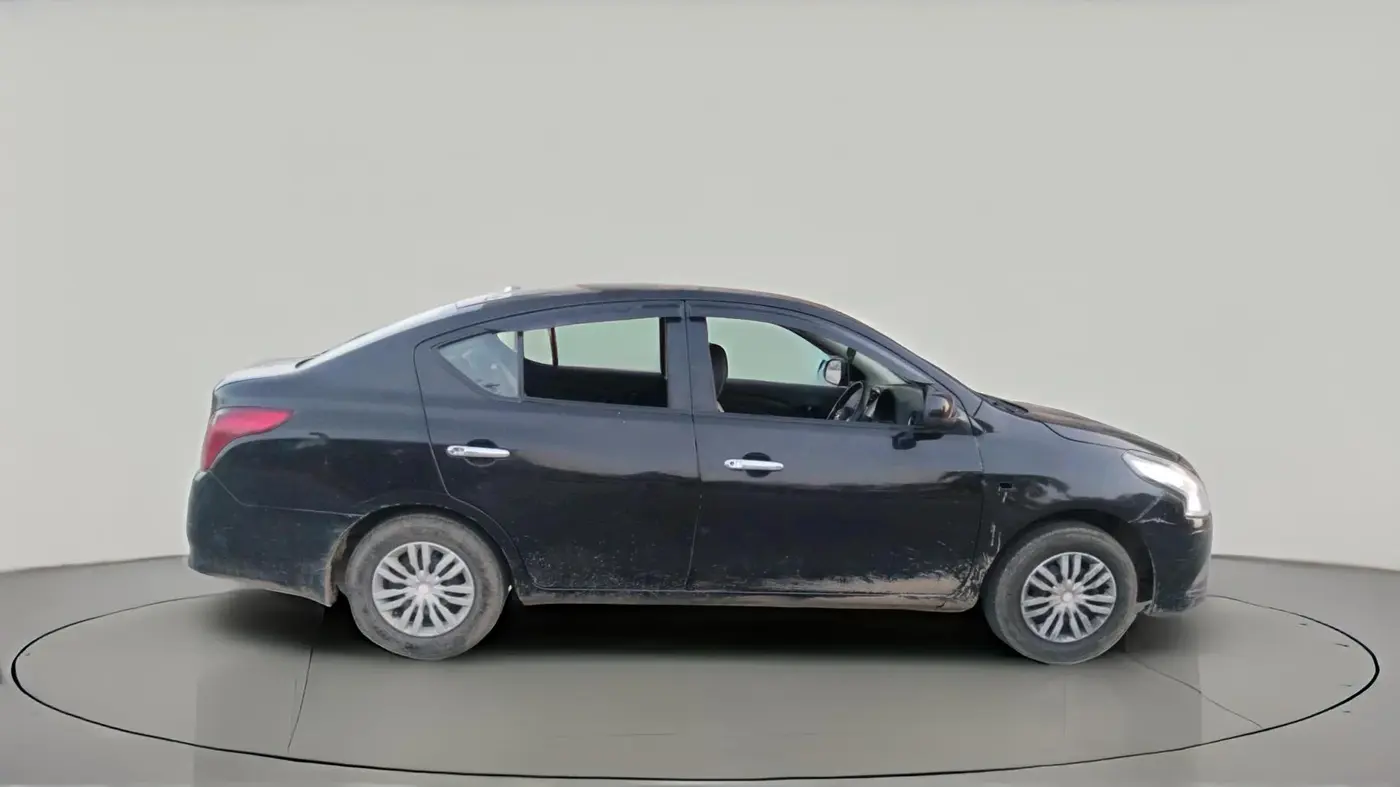 2017 Nissan Sunny XL DIESEL, Diesel, Manual, 73,037 km, exterior