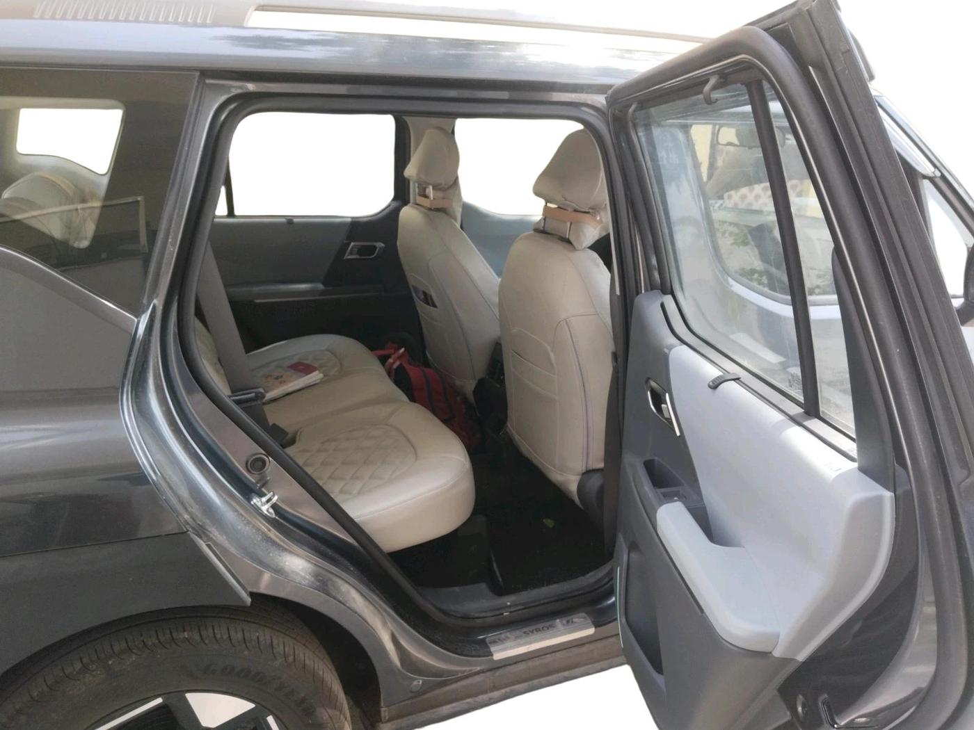 2025 KIA SYROS HTK Plus 1.0 Turbo 6MT, Petrol, Manual, 3,607 km, interior