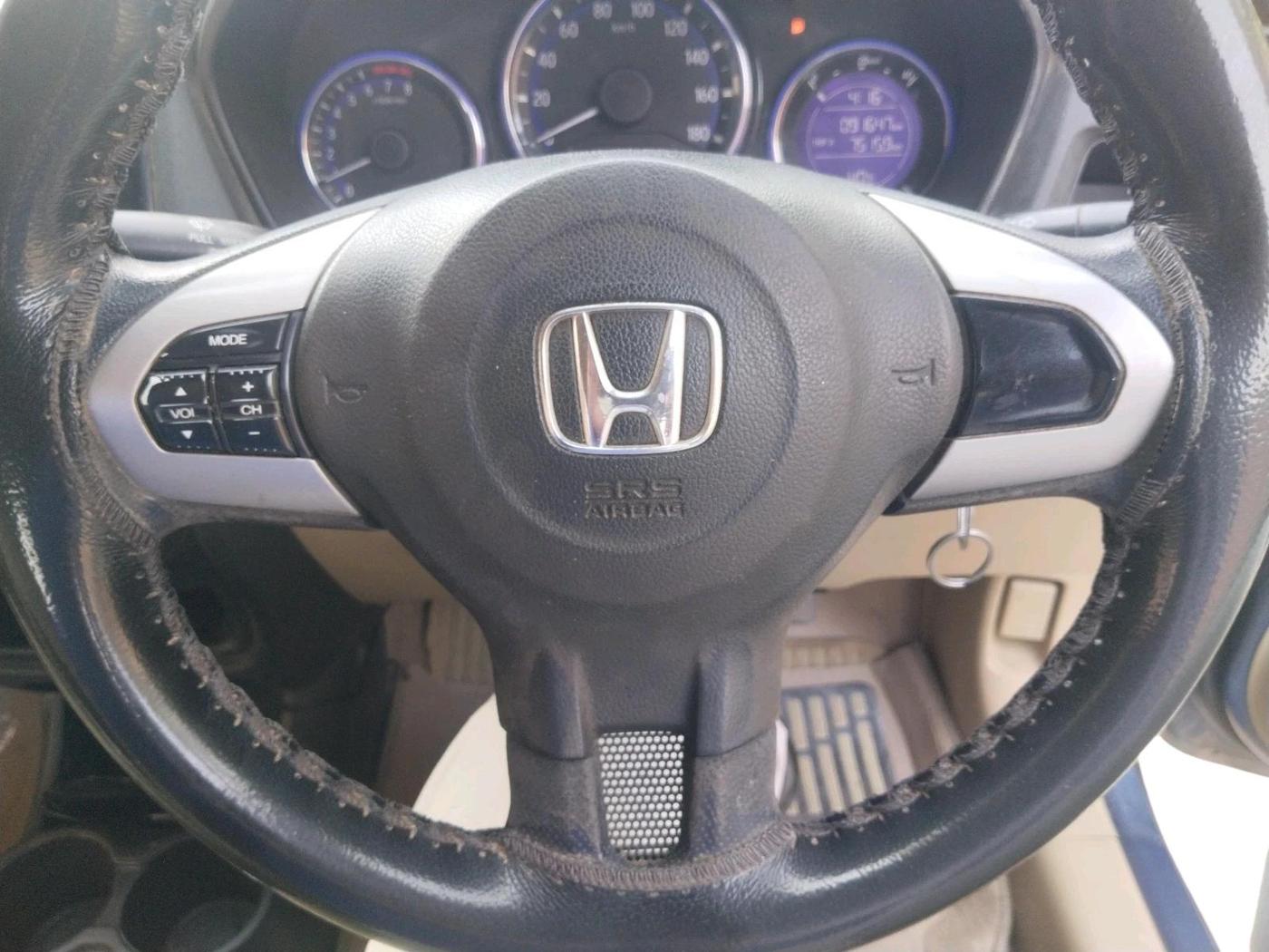 2016 Honda Amaze 1.2L I-VTEC S, CNG, Manual, 91,647 km, interior