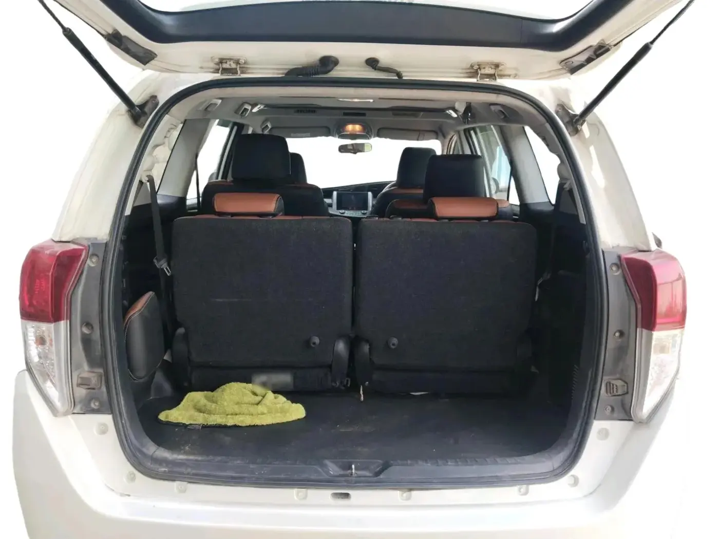 2018 Toyota Innova Crysta 2.4 VX 7 STR, Diesel, Manual, 3,15,872 km, exterior