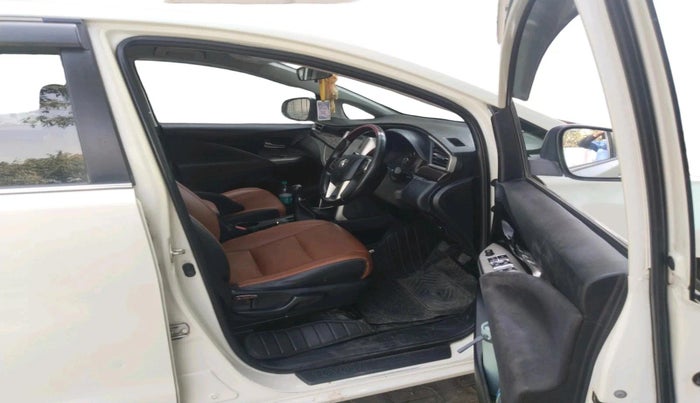2018 Toyota Innova Crysta 2.4 VX 7 STR, Diesel, Manual, 3,15,872 km, interior