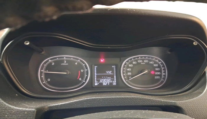 2019 Maruti Vitara Brezza ZDI PLUS, Diesel, Manual, 1,23,032 km, interior