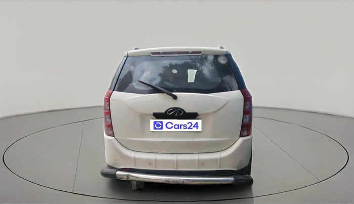 2014 Mahindra XUV500 W8, Diesel, Manual, 1,51,183 km, exterior