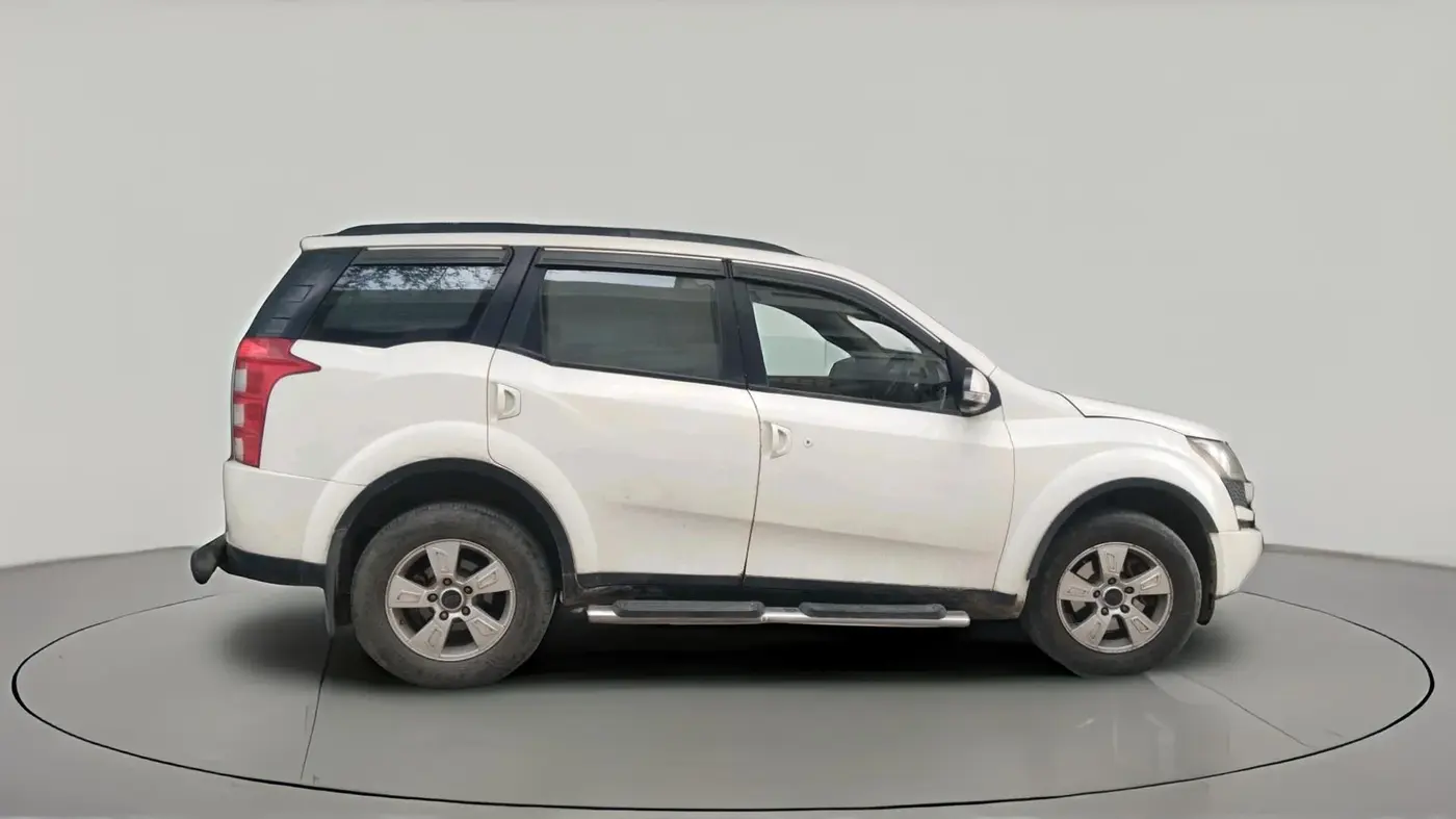 2014 Mahindra XUV500 W8, Diesel, Manual, 1,51,183 km, exterior
