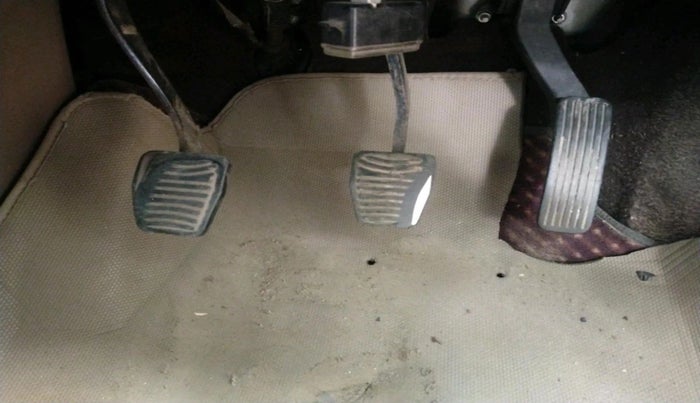 2014 Mahindra XUV500 W8, Diesel, Manual, 1,51,183 km, interior