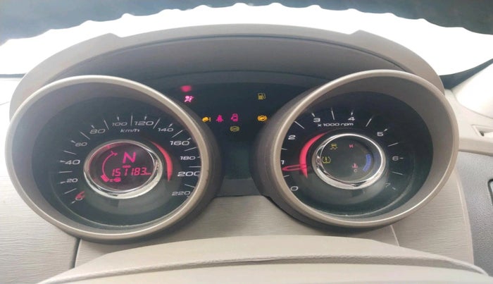 2014 Mahindra XUV500 W8, Diesel, Manual, 1,51,183 km, interior