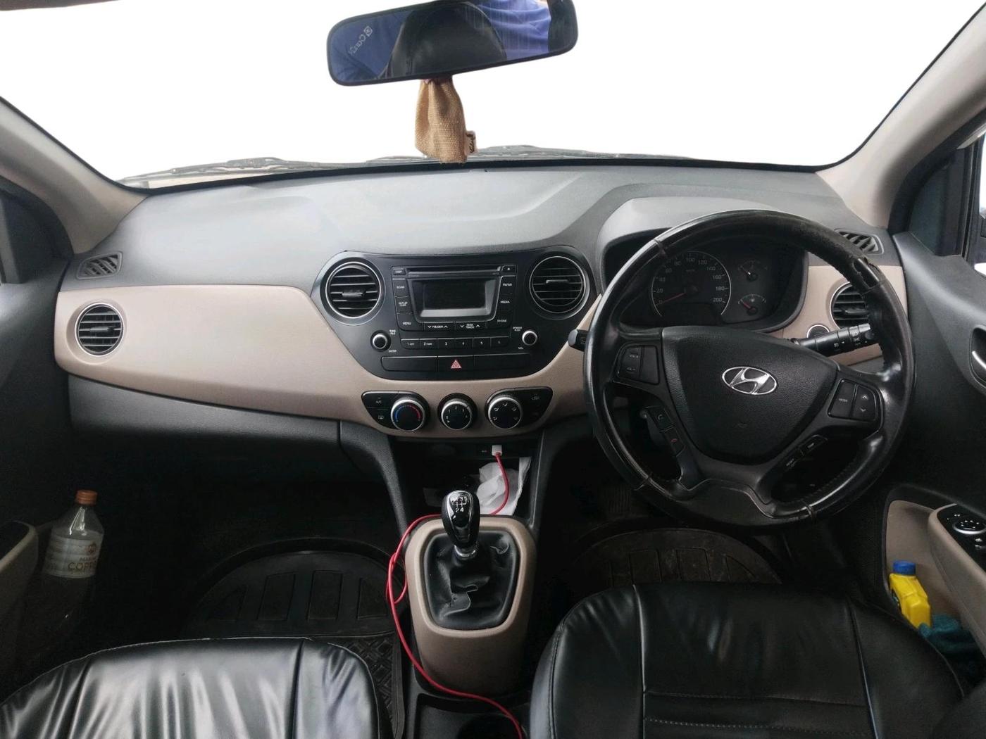 2015 Hyundai Grand i10 ASTA 1.1 CRDI, Diesel, Manual, 83,191 km, interior