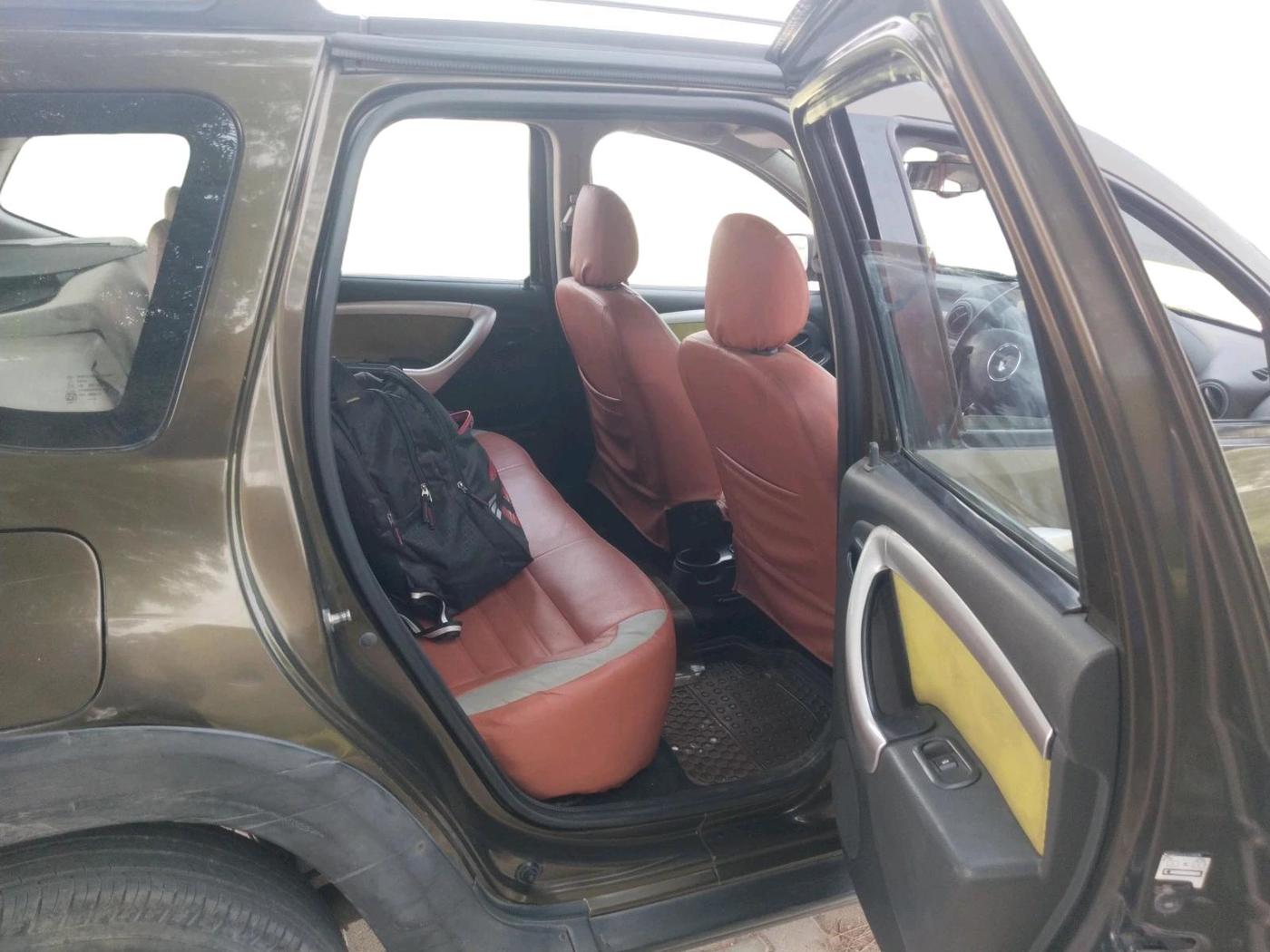 2014 Renault Duster 110 PS RXL DIESEL, Diesel, Manual, 1,21,374 km, interior