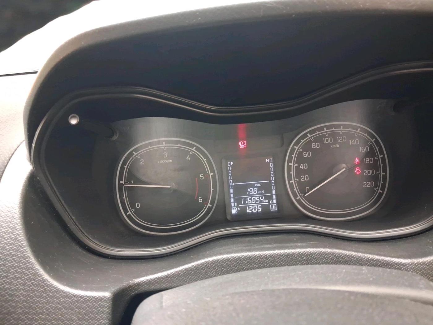 2019 Maruti Vitara Brezza VDI, Diesel, Manual, 1,16,854 km, interior
