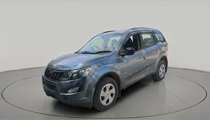 2015 Mahindra XUV500 W6, Diesel, Manual, 1,17,311 km, exterior