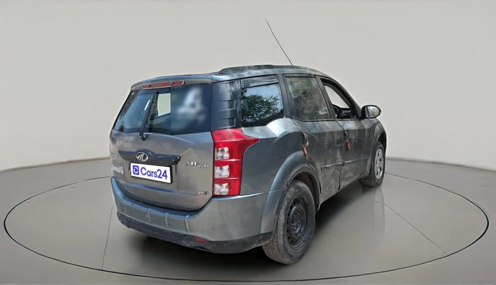 2015 Mahindra XUV500 W6, Diesel, Manual, 1,17,311 km, exterior