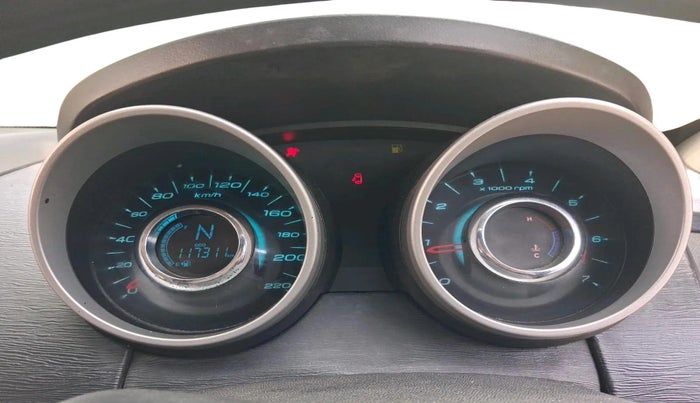 2015 Mahindra XUV500 W6, Diesel, Manual, 1,17,311 km, interior