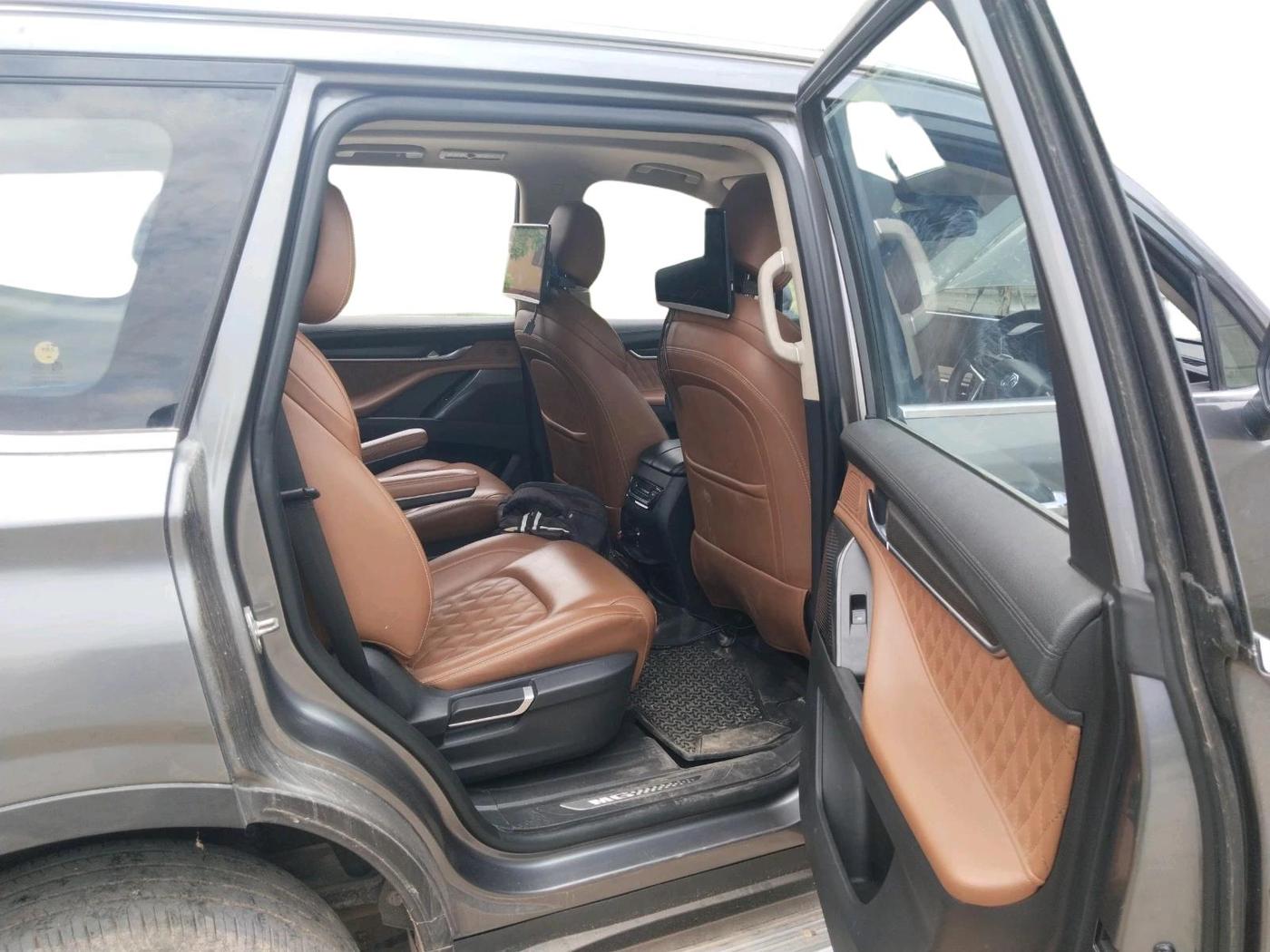 2020 MG GLOSTER SAVVY 6 STR 2.0 TWIN TURBO 4WD, Diesel, Automatic, 54,331 km, interior