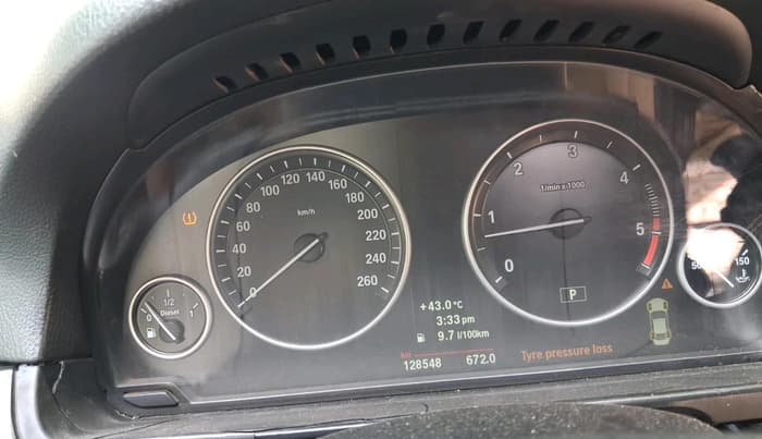 2011 BMW 5 Series 525D 3.0, Diesel, Automatic, 1,28,548 km, interior