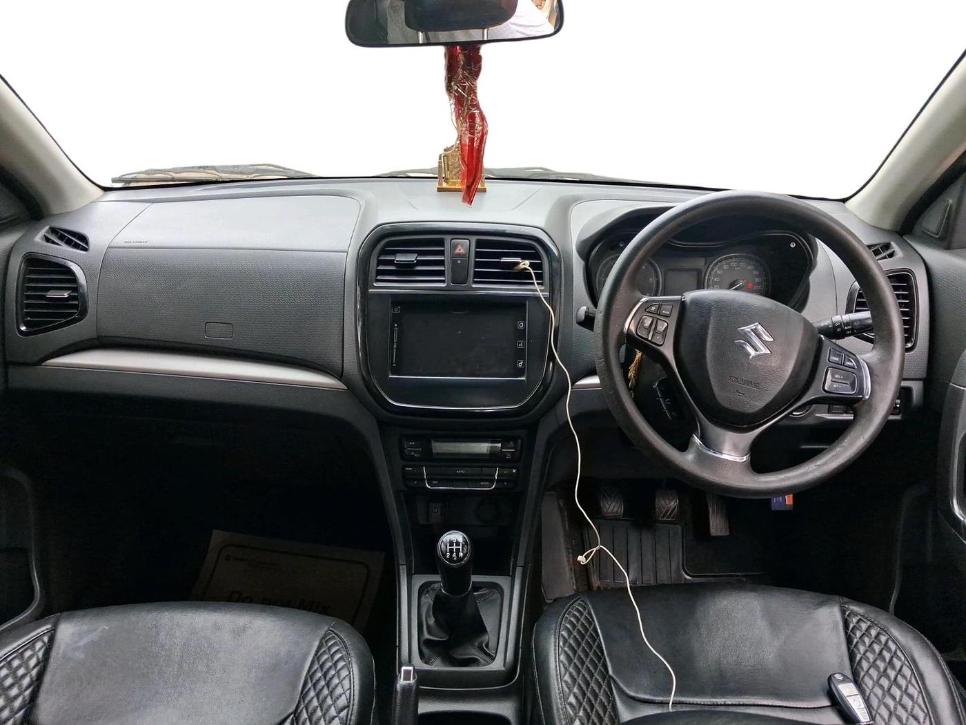 2017 Maruti Vitara Brezza ZDI PLUS, Diesel, Manual, 1,52,655 km, interior