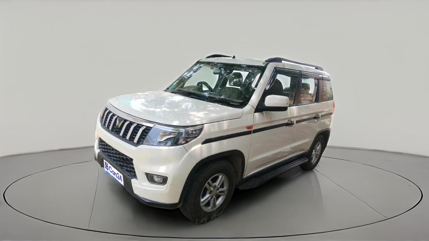 2023 Mahindra BOLERO NEO N10 R, Diesel, Manual, 48,516 km, exterior