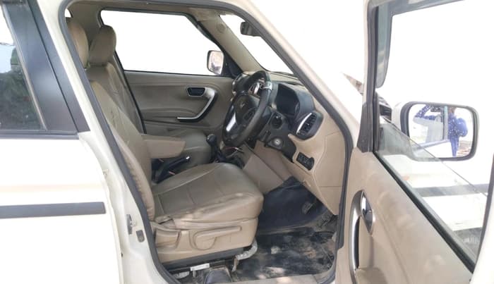 2023 Mahindra BOLERO NEO N10 R, Diesel, Manual, 48,516 km, interior