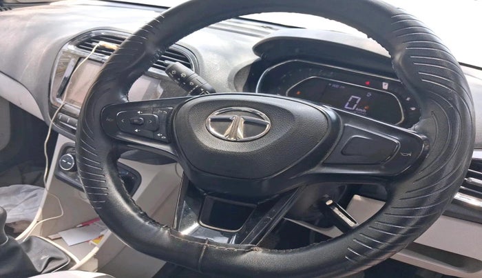 2022 Tata Tiago XZ PLUS CNG, CNG, Manual, 36,002 km, interior