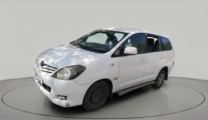 2011 Toyota Innova 2.5 G3, Diesel, Manual, 1,21,314 km, exterior