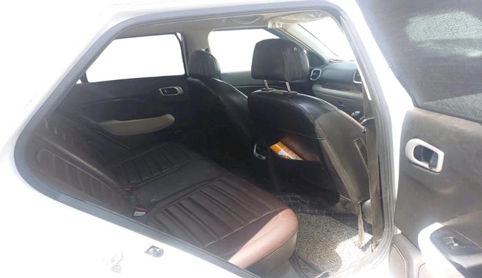 2023 Hyundai VENUE S PLUS 1.5 CRDI, Diesel, Manual, 40,000 km, interior