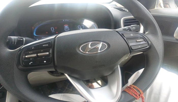 2023 Hyundai VENUE S PLUS 1.5 CRDI, Diesel, Manual, 40,000 km, interior