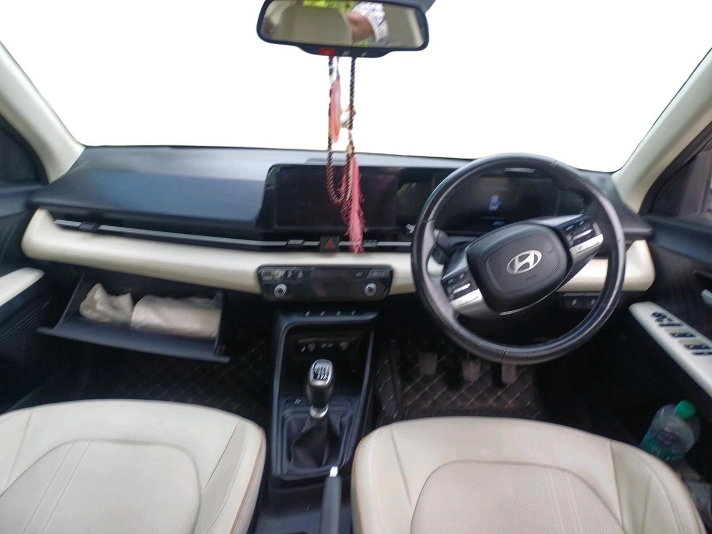 2023 Hyundai Verna SX (O)1.5 VTVT, Petrol, Manual, 36,351 km, interior