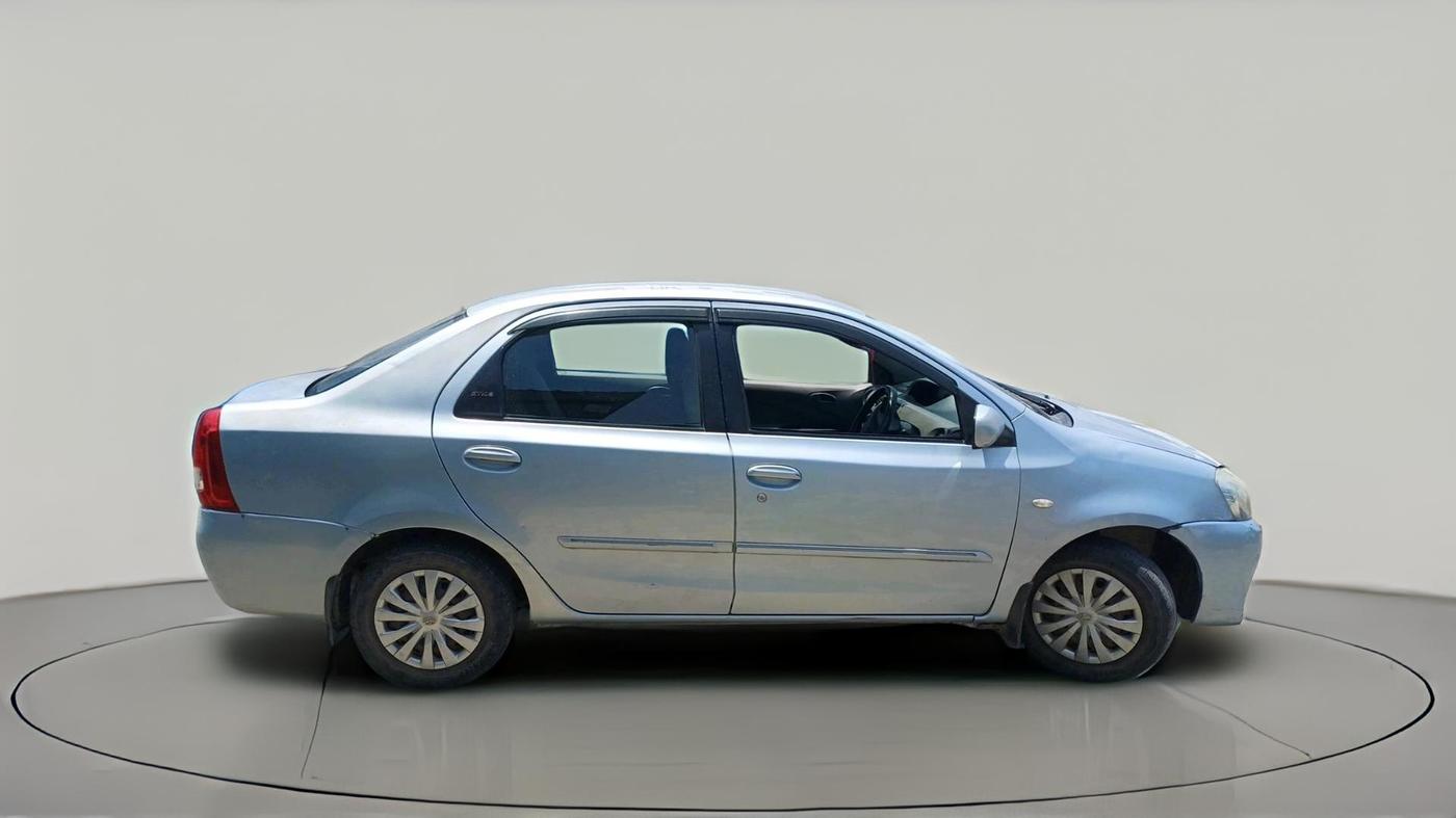 2011 Toyota Etios G, CNG, Manual, 2,70,772 km, exterior