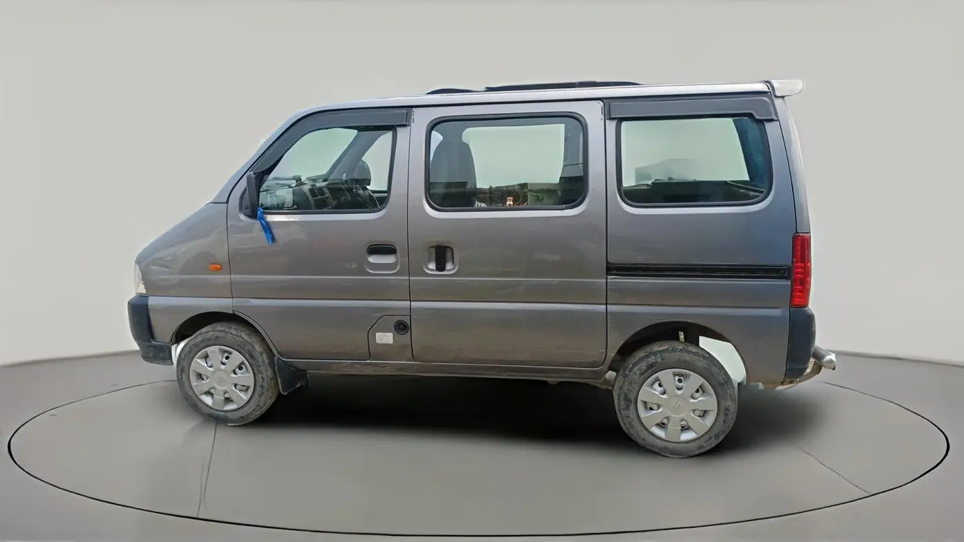2023 Maruti Eeco 5 STR AC CNG, CNG, Manual, 42,223 km, exterior