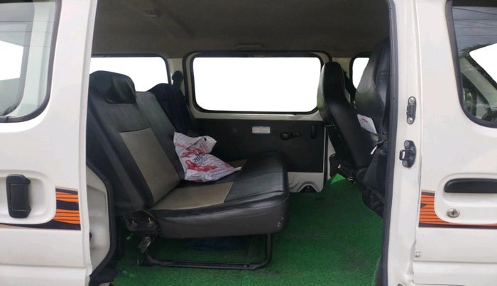 2022 Maruti Eeco 5 STR AC CNG (O), CNG, Manual, 66,195 km, interior