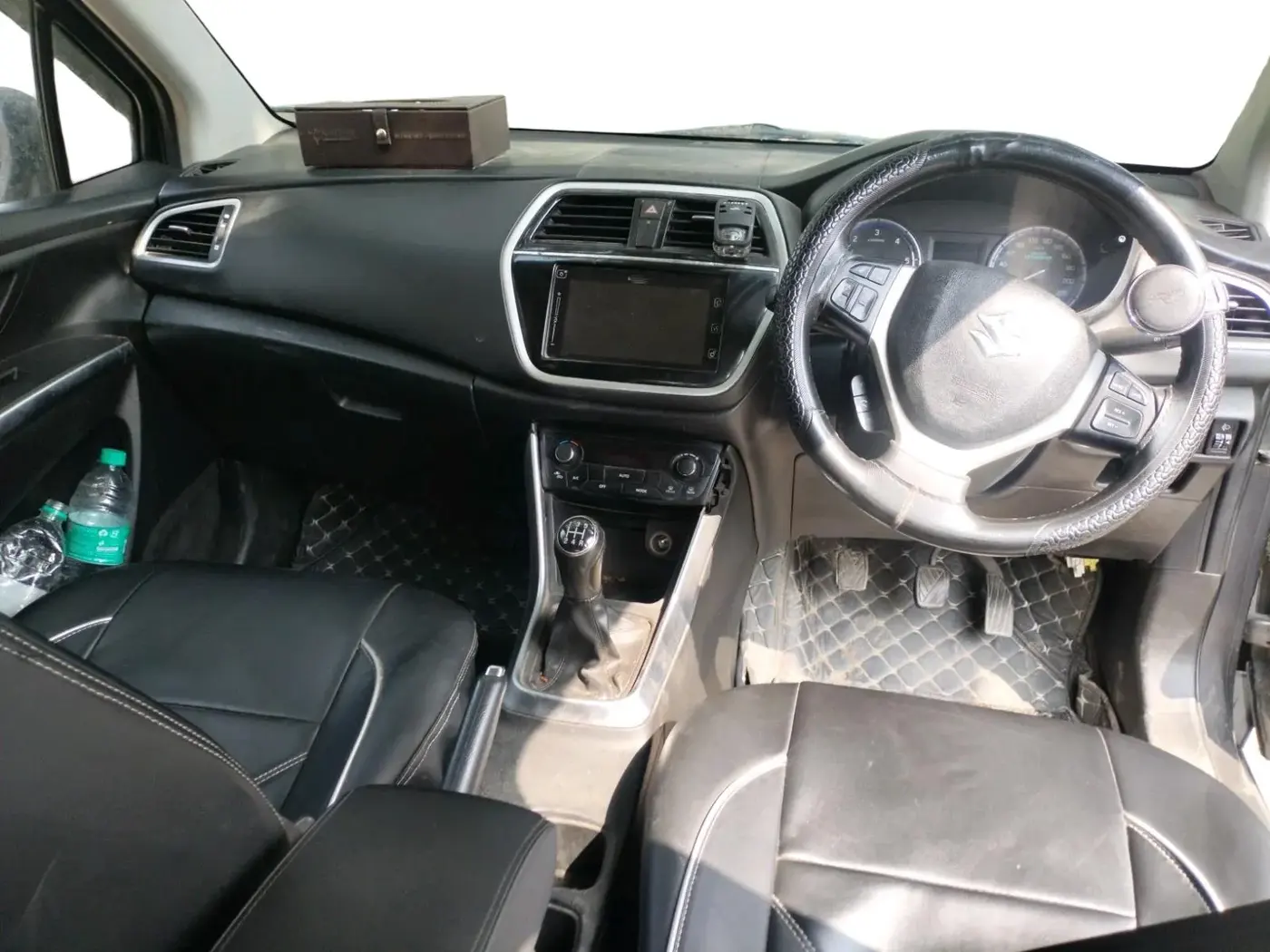 2018 Maruti S Cross ZETA 1.3, Diesel, Manual, 1,28,000 km, interior