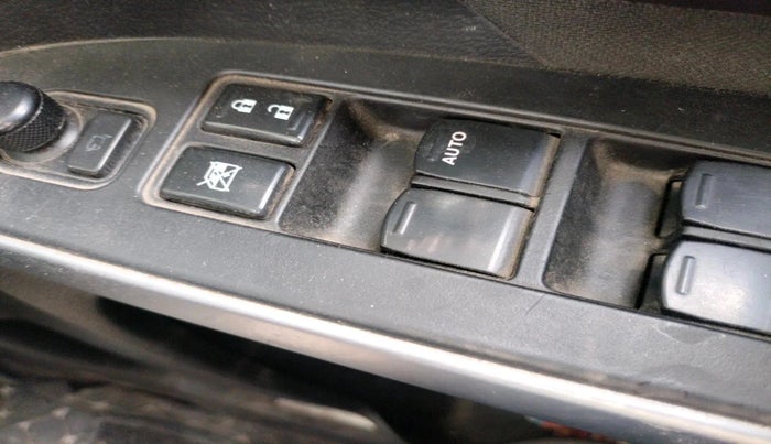 2018 Maruti S Cross ZETA 1.3, Diesel, Manual, 1,27,249 km, interior