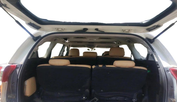 2019 Toyota Innova Crysta 2.4 VX 8 STR, Diesel, Manual, 1,40,494 km, exterior