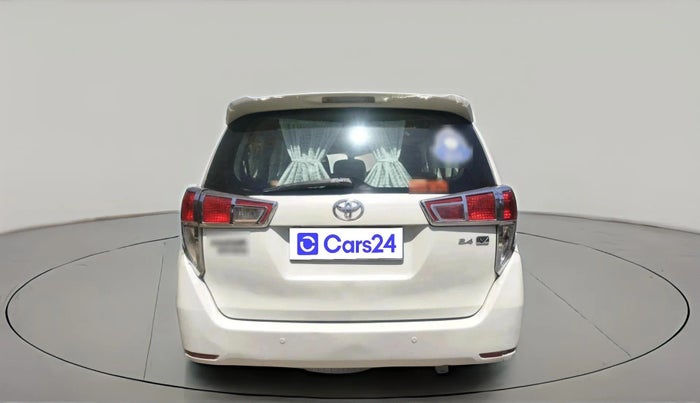 2019 Toyota Innova Crysta 2.4 VX 8 STR, Diesel, Manual, 1,40,494 km, exterior