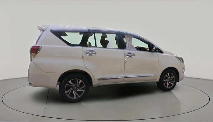 2019 Toyota Innova Crysta 2.4 VX 8 STR, Diesel, Manual, 1,40,494 km, exterior