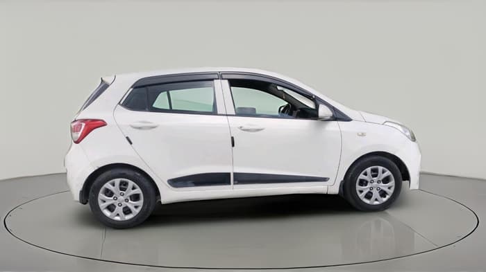 2015 Hyundai Grand i10 MAGNA 1.2 KAPPA VTVT, Petrol, Manual, 83,361 km, exterior