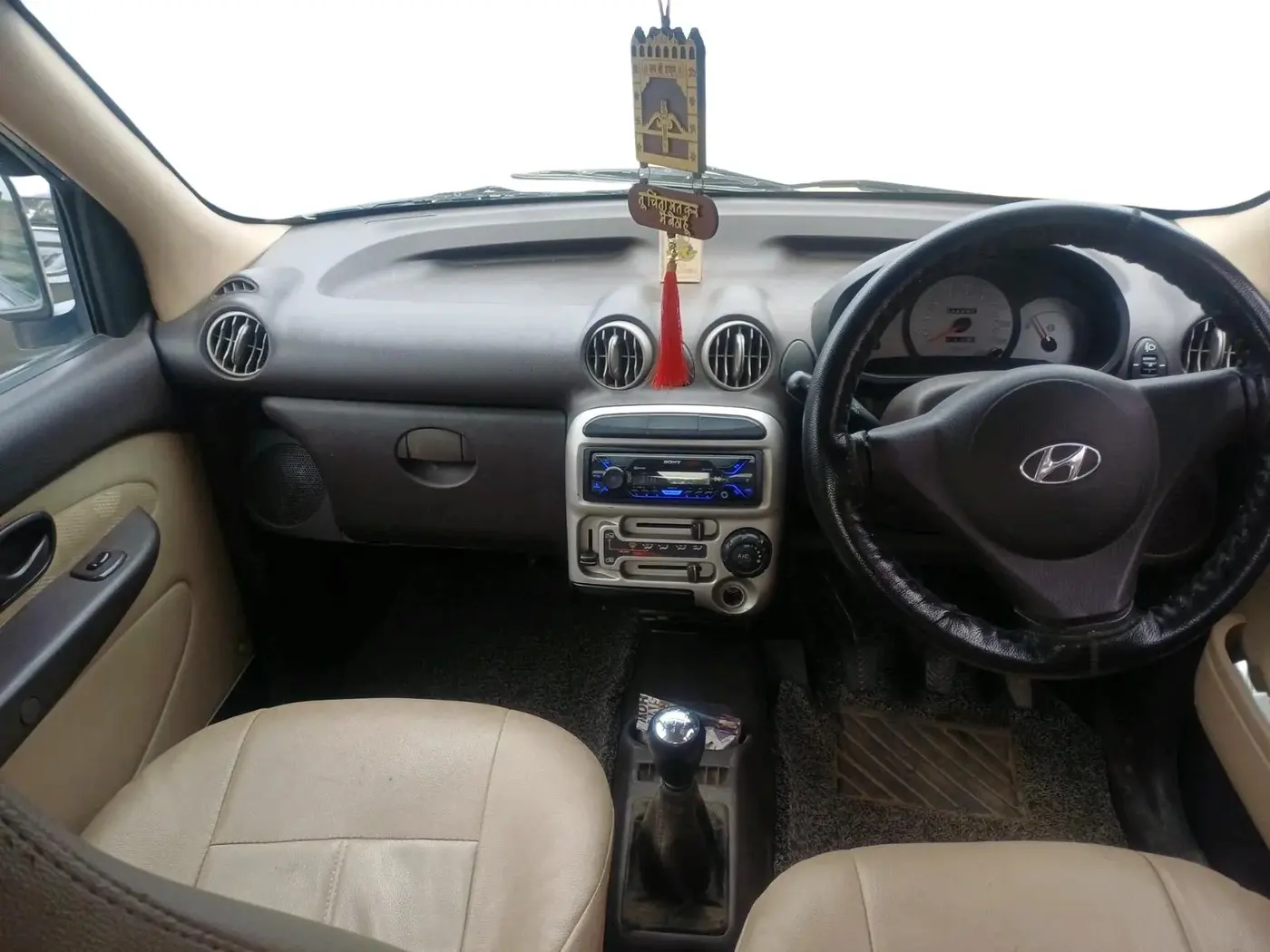 2012 Hyundai Santro Xing GL PLUS, Petrol, Manual, 44,893 km, interior