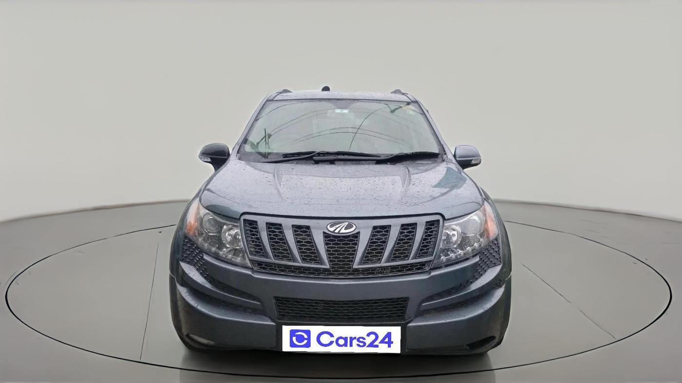 2013 Mahindra XUV500 W4, Diesel, Manual, 1,05,948 km, exterior