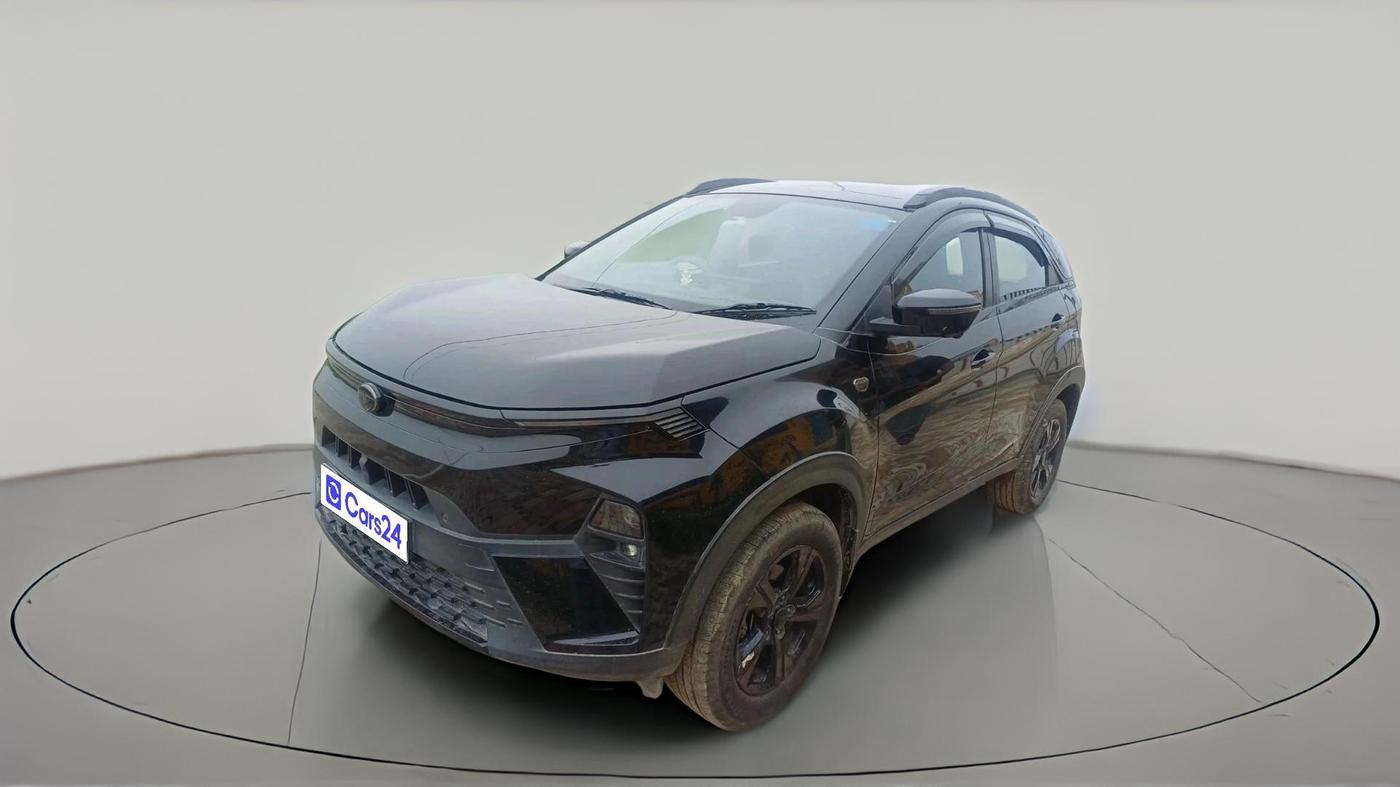 2024 Tata NEXON Creative Plus 1.2 Revotron 6MT Dark Edition, Petrol, Manual, 32,754 km, exterior