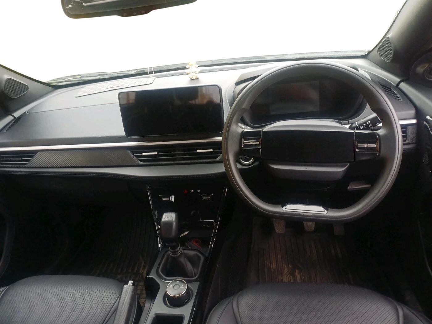 2024 Tata NEXON Creative Plus 1.2 Revotron 6MT Dark Edition, Petrol, Manual, 32,754 km, interior