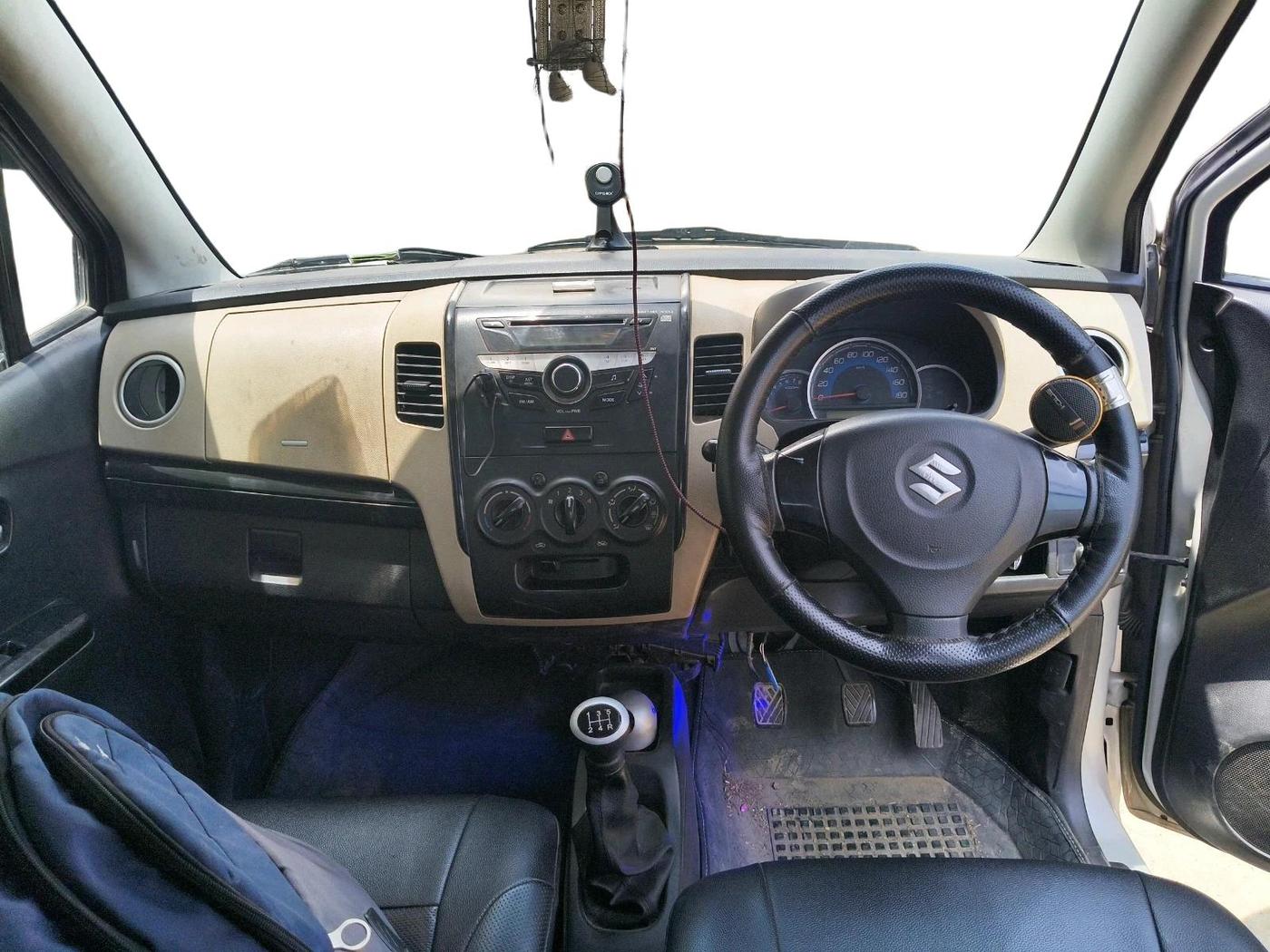 2018 Maruti Wagon R 1.0 VXI, CNG, Manual, 42,156 km, interior