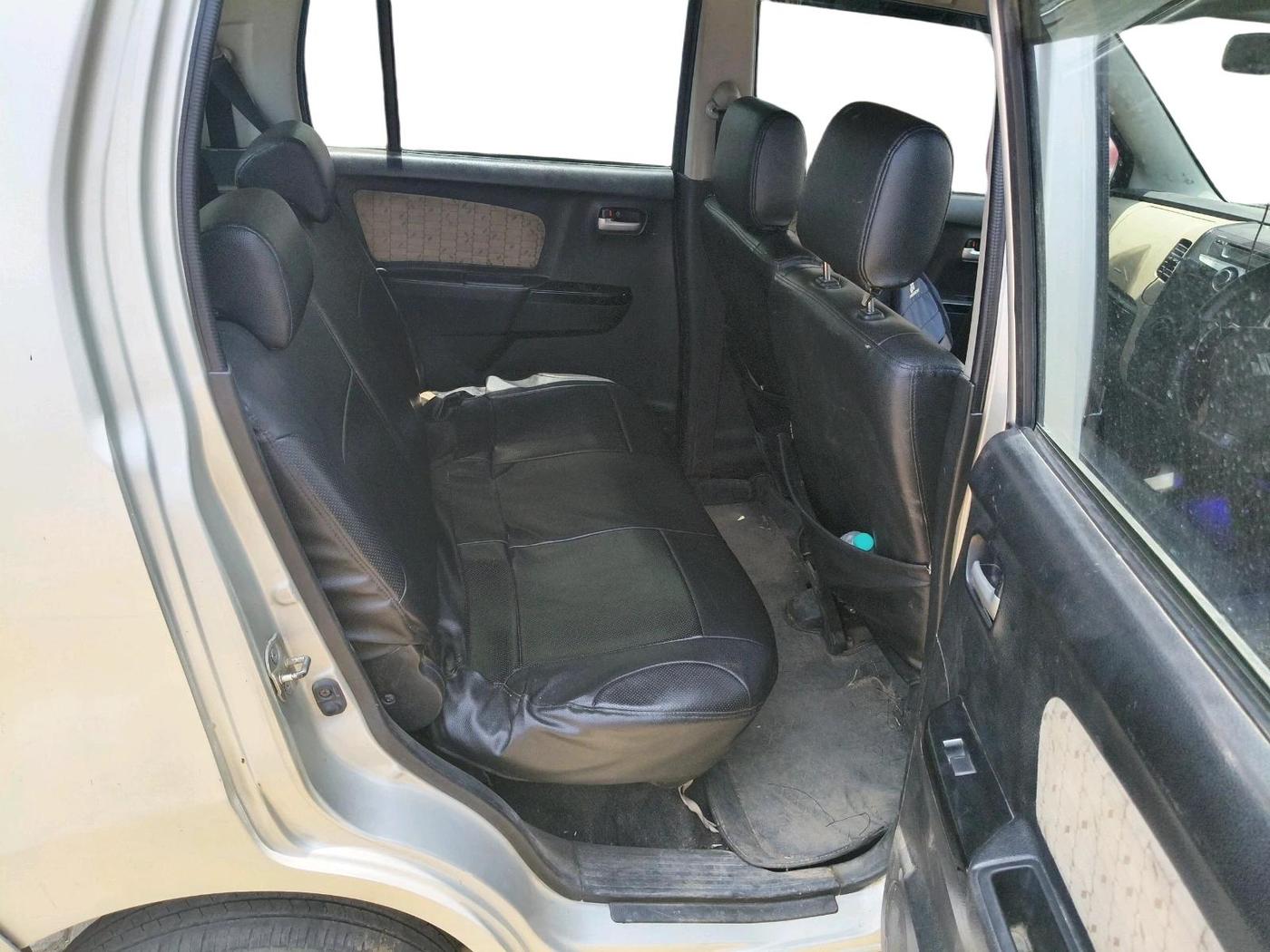 2018 Maruti Wagon R 1.0 VXI, CNG, Manual, 42,156 km, interior