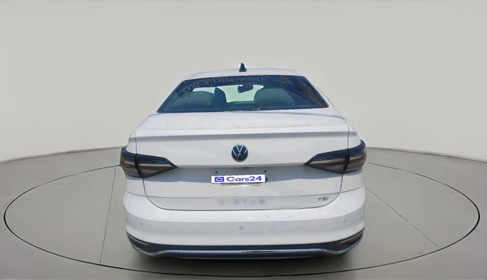 2025 Volkswagen VIRTUS Highline Plus 1.0 TSI MT, Petrol, Manual, 1,858 km, exterior