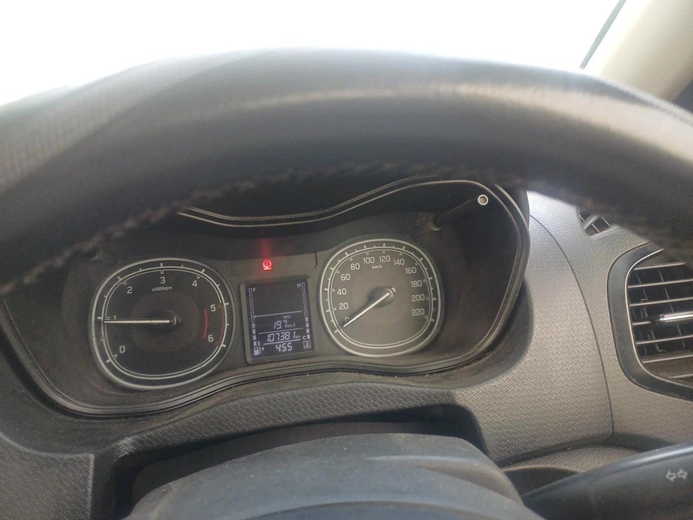 2019 Maruti Vitara Brezza VDI, Diesel, Manual, 1,07,381 km, interior