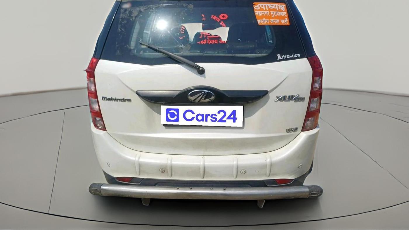 2017 Mahindra XUV500 W6, Diesel, Manual, 91,600 km, exterior