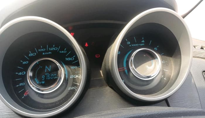 2017 Mahindra XUV500 W6, Diesel, Manual, 91,600 km, interior