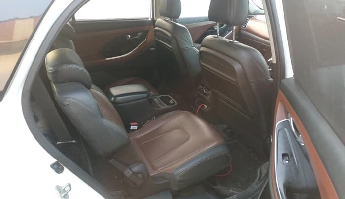 2021 Hyundai ALCAZAR 2.0 SIGNATURE MT 6STR, Petrol, Manual, 1,58,781 km, interior