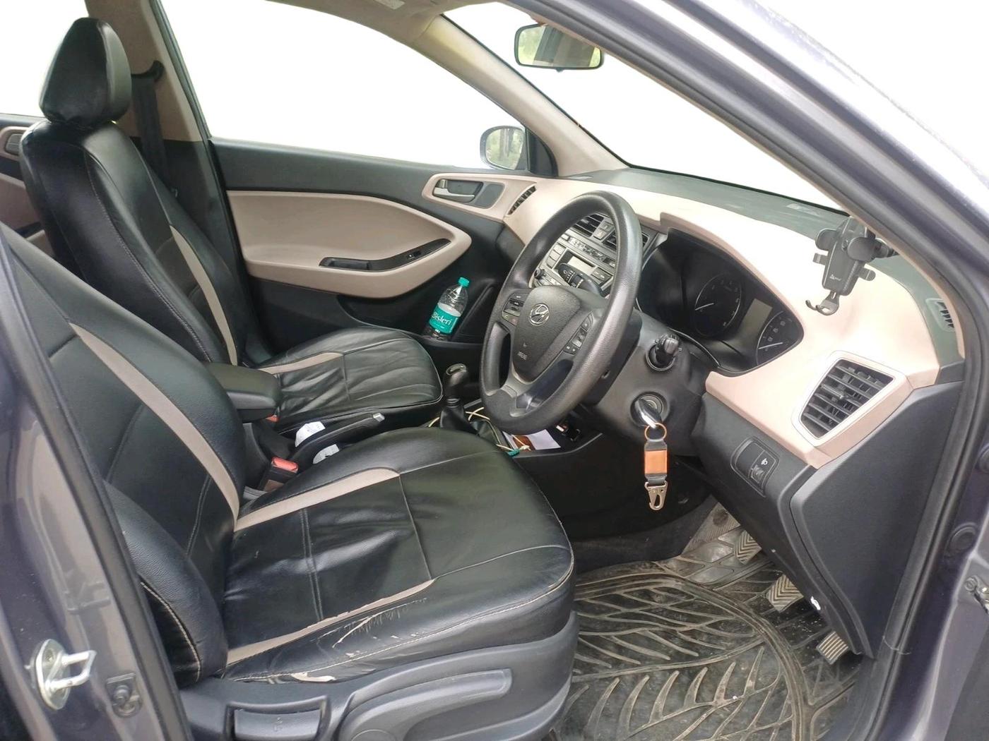 2017 Hyundai Elite i20 SPORTZ 1.2, Petrol, Manual, 61,663 km, interior