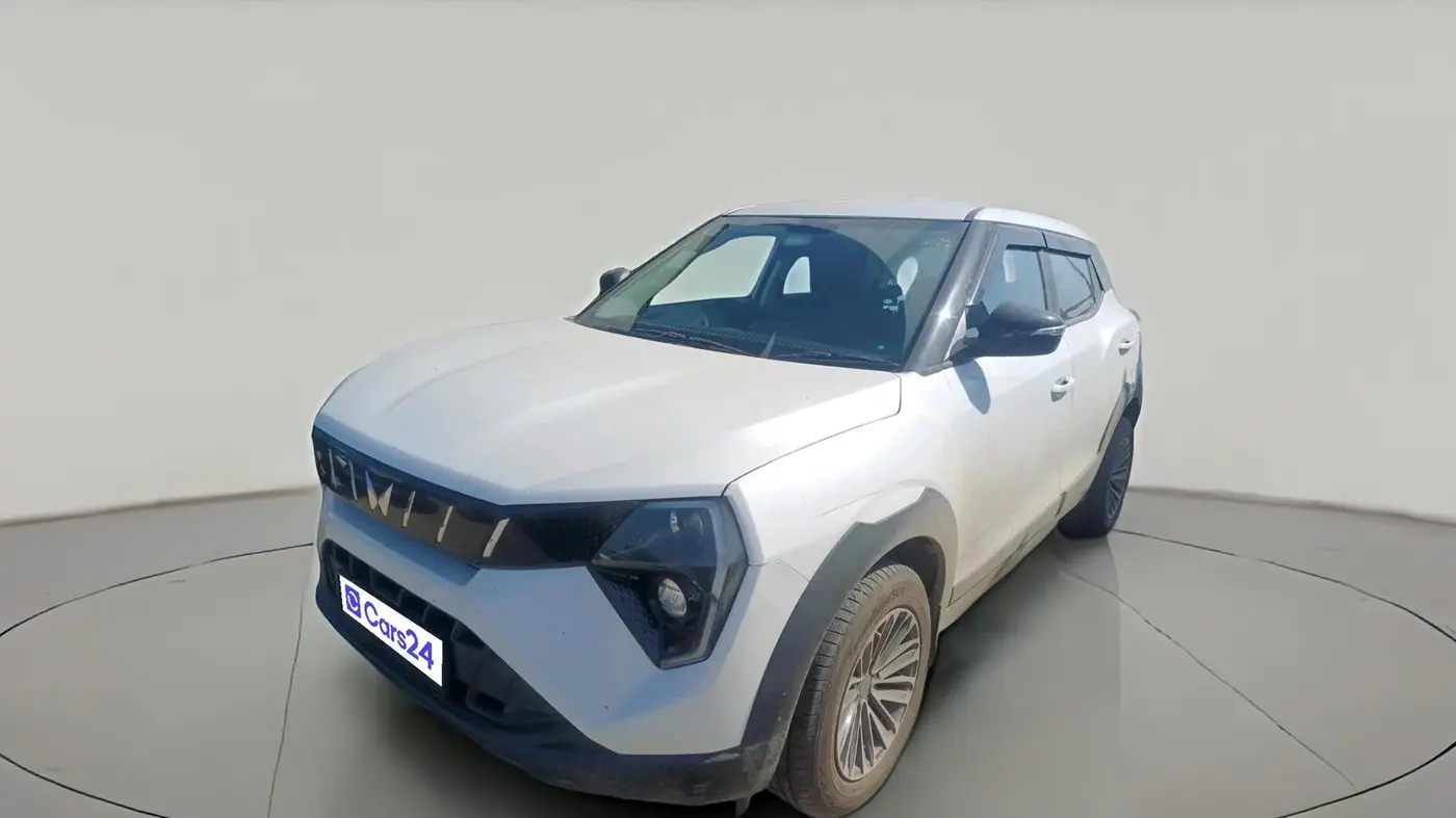 2025 Mahindra XUV 3XO MX3 1.2 L TCMPFi, Petrol, Manual, 8,919 km, exterior
