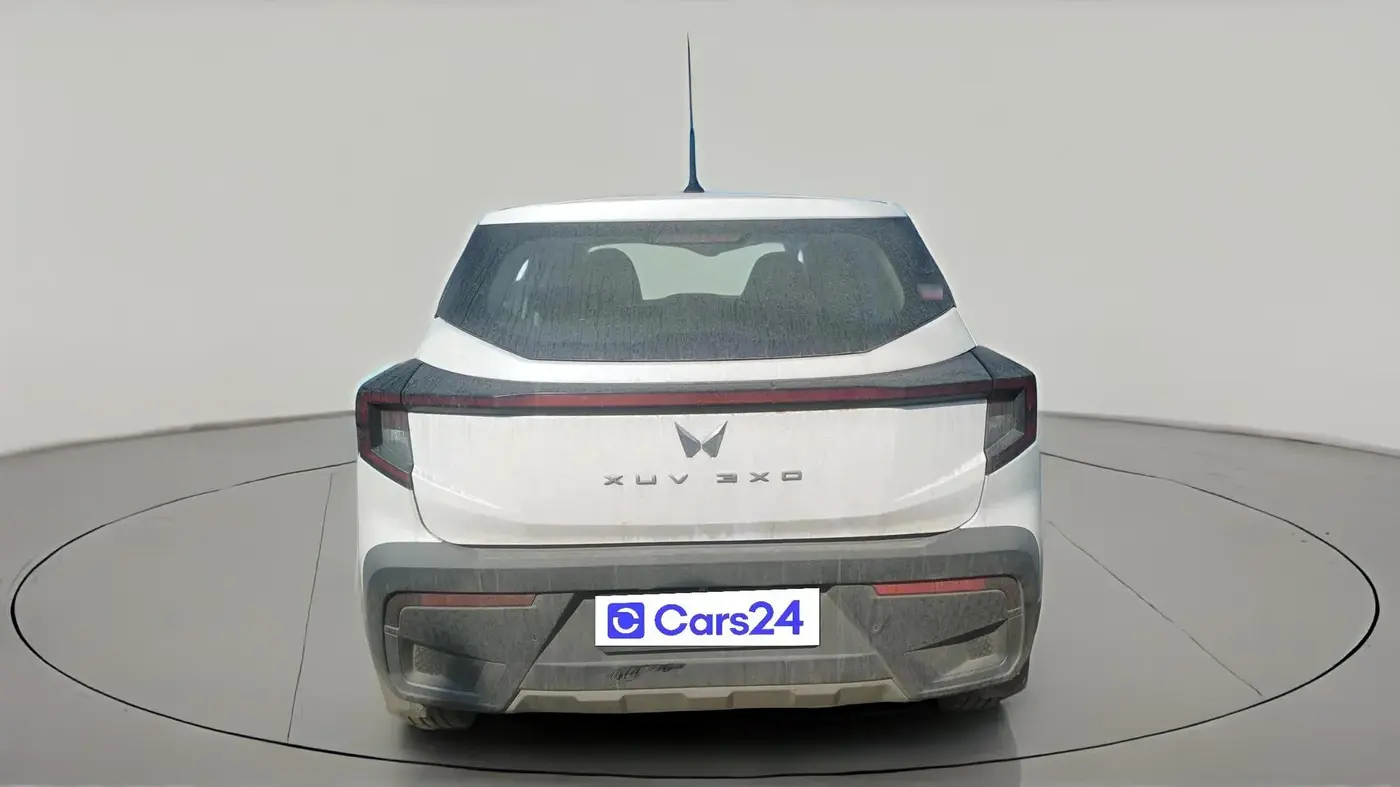 2025 Mahindra XUV 3XO MX3 1.2 L TCMPFi, Petrol, Manual, 8,919 km, exterior
